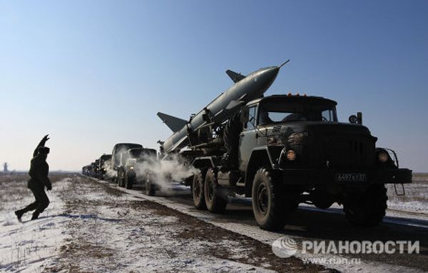 S-400 Triumf surface-to-air missile system  - Sputnik International