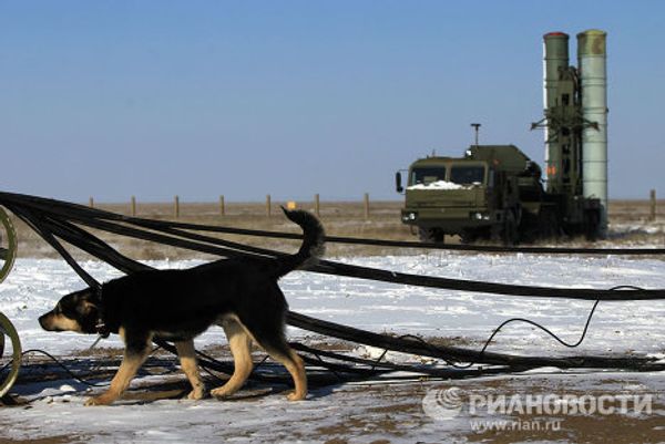 S-400 Triumf surface-to-air missile system  - Sputnik International