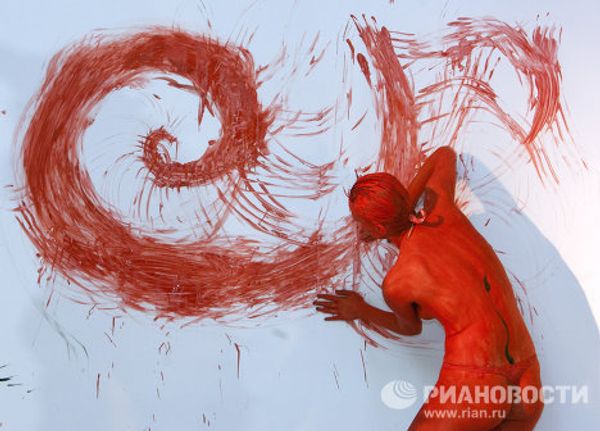 A night of performance art in Minsk - Sputnik International