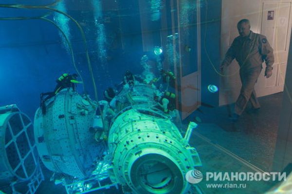 Cosmonauts train in Star City Cosmonauts train in Star City - Sputnik International