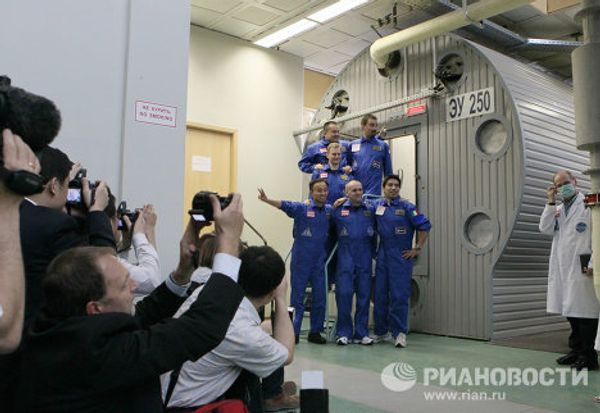 The Mars-500 project reaches the halfway mark The Mars-500 project reaches the halfway mark - Sputnik International