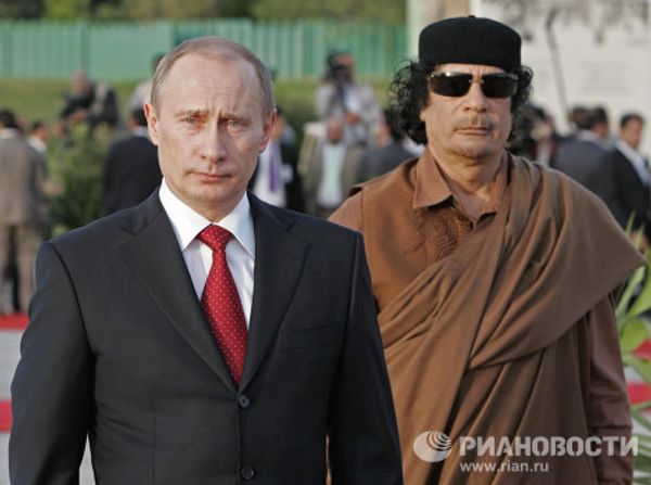 Muammar Gaddafi’s colorful outfits - Sputnik International