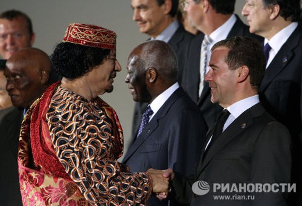 Muammar Gaddafi’s colorful outfits - Sputnik International