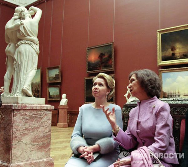 Russian first couple and Spanish royal couple visit St. Petersburg museums - Sputnik International