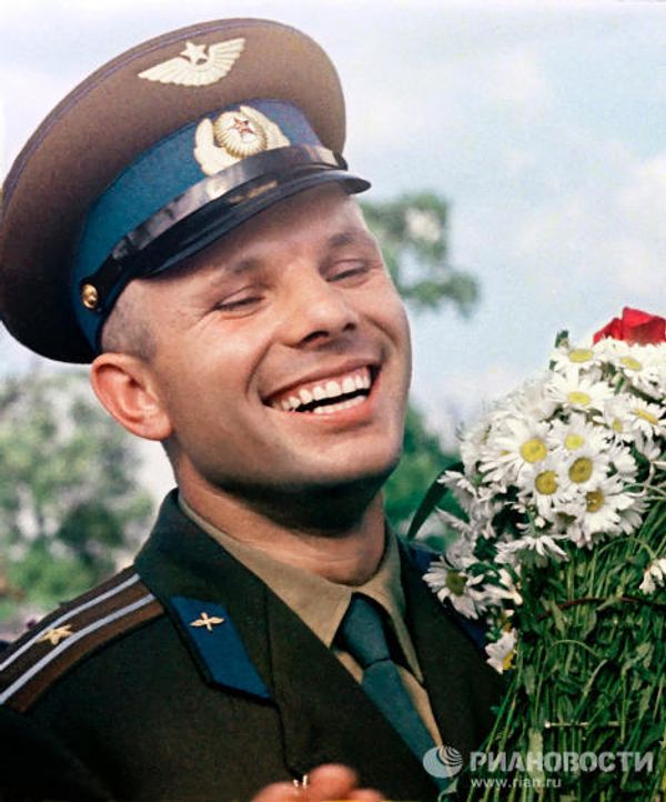 Yury Gagarin: Life of the First Man in Space in Pictures - Sputnik International