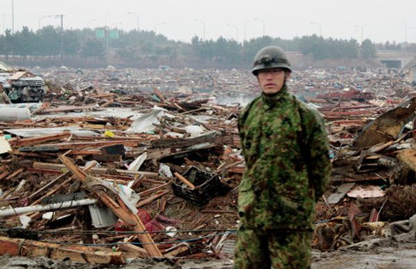 Rescue efforts continue on Japan's East coast Rescue efforts continue on Japan's East coast - Sputnik International