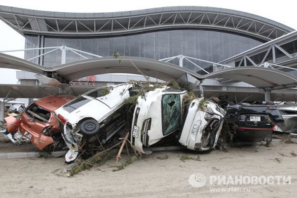 Sendai in ruins: Russian rescue team at work Sendai in ruins: Russian rescue team at work - Sputnik International