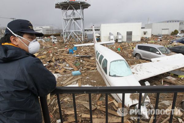 Sendai in ruins: Russian rescue team at work Sendai in ruins: Russian rescue team at work - Sputnik International