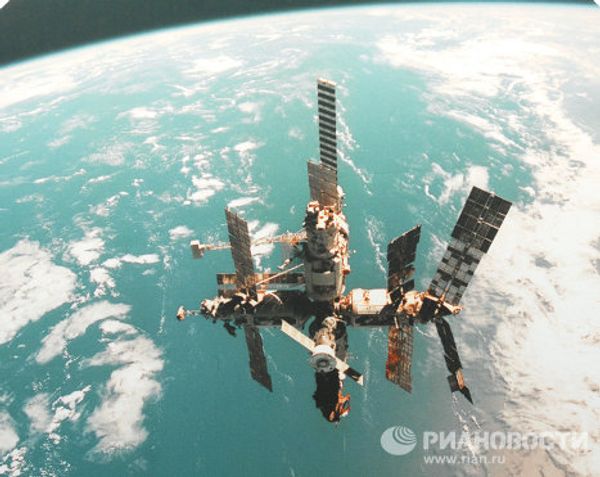 The one-of-a-kind Mir space station The one-of-a-kind Mir space station - Sputnik International