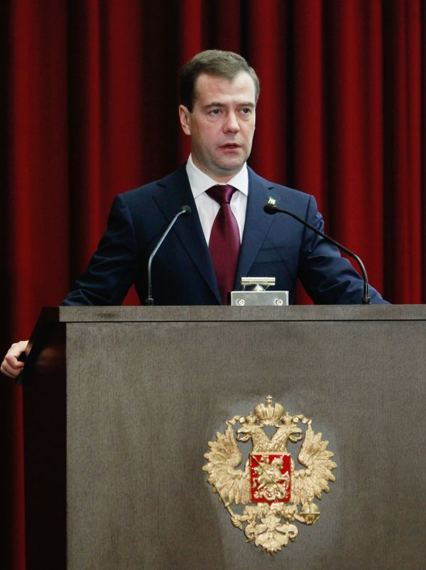 Dmitry Medvedev - Sputnik International