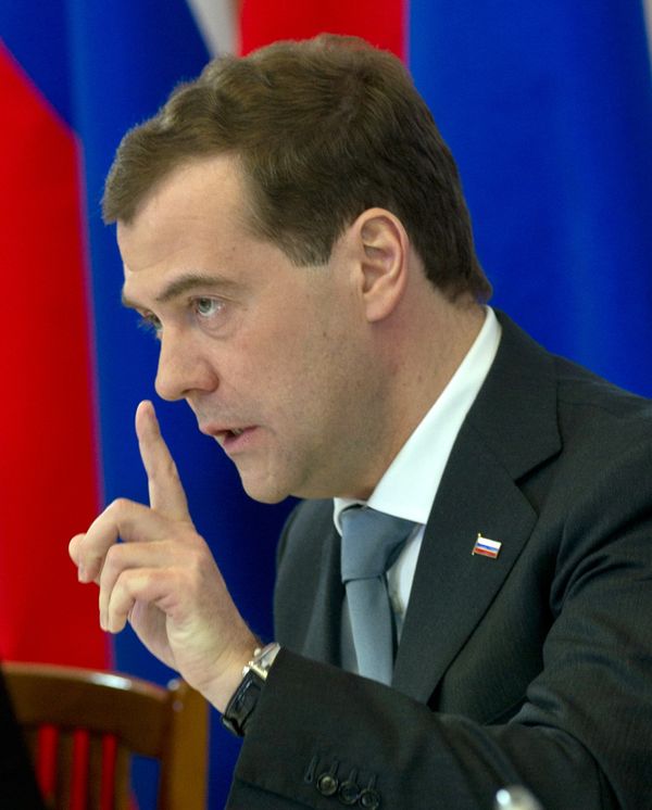 Russian President Dmitry Medvedev wanst to reduce the influence of state firms on the country's investment climate - Sputnik International