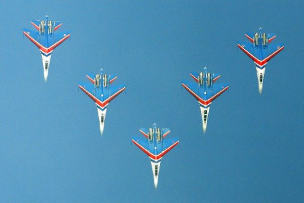 Russkiye Vityazi (Russian Knights) aerobatic team’s 20th anniversary Russkiye Vityazi (Russian Knights) aerobatic team’s 20th anniversary - Sputnik International
