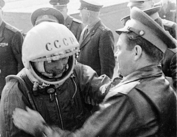 On April 12, 1961, Gagarin performed space flight aboard the Vostok-1 spacecraft, orbiting Earth in 108 minutes and landing safely near Smelovka village in the Saratov Region's Ternovsky District. On April 12, 1961, Gagarin performed space flight aboard the Vostok-1 spacecraft, orbiting Earth in 108 minutes and landing safely near Smelovka village in the Saratov Region's Ternovsky District. - Sputnik International