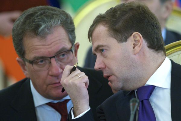 Dmitry Medvedev and Sergey Prikhodko - Sputnik International