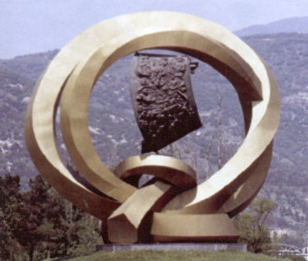 Monuments in Georgia dismantled and “modernized” Monuments in Georgia dismantled and “modernized” - Sputnik International
