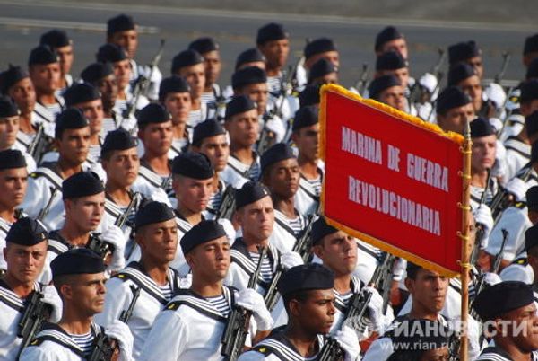 Havana hosts first military parade in five years  - Sputnik International
