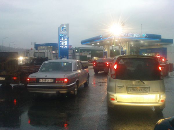 Russia to stop gasoline exports in May to quench local thirst Russia to stop gasoline exports in May to quench local thirst - Sputnik International