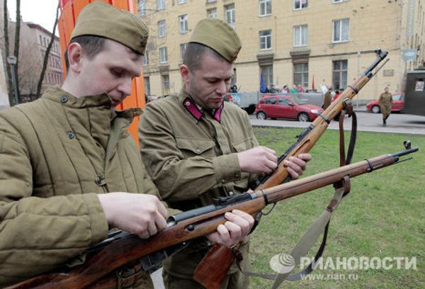 WWII military vehicle show in St. Petersburg - Sputnik International