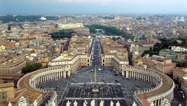 Via della Conciliazione can be seen here as a continuation of Piazza San Pietro Via della Conciliazione can be seen here as a continuation of Piazza San Pietro - Sputnik International