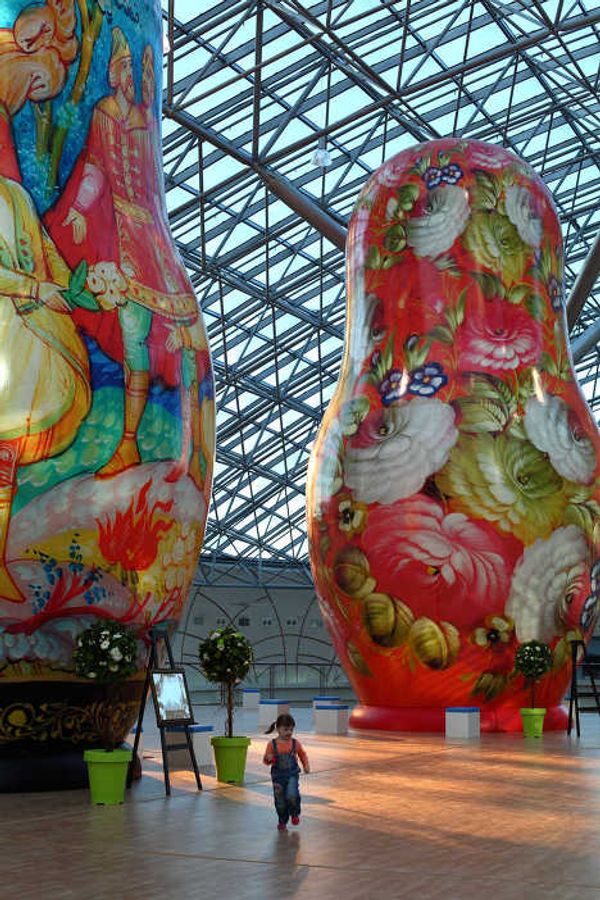 Giant Matryoshka dolls on show in Moscow - Sputnik International