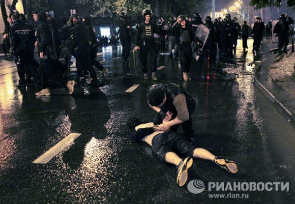 Crackdown of opposition meeting in Tbilisi Crackdown of opposition meeting in Tbilisi - Sputnik International