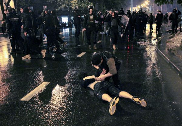 RIA reporter beaten during Georgian police crackdown on protest - Sputnik International