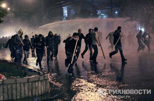 Crackdown of opposition meeting in Tbilisi Crackdown of opposition meeting in Tbilisi - Sputnik International