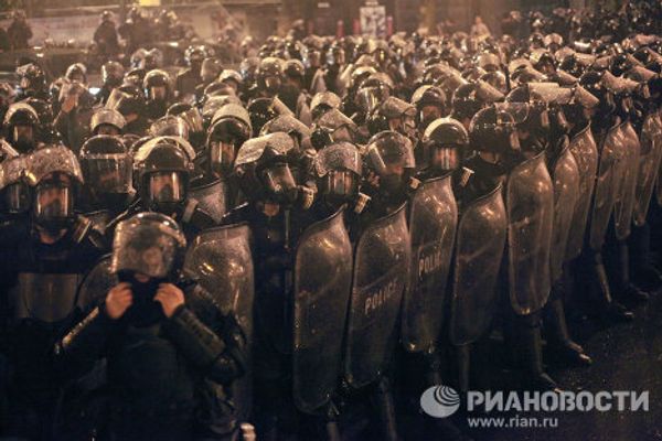 Crackdown of opposition meeting in Tbilisi Crackdown of opposition meeting in Tbilisi - Sputnik International