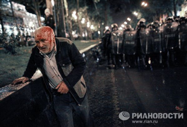 Crackdown of opposition meeting in Tbilisi Crackdown of opposition meeting in Tbilisi - Sputnik International