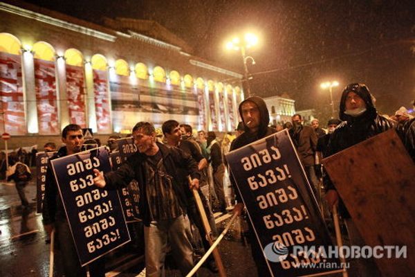 Crackdown of opposition meeting in Tbilisi Crackdown of opposition meeting in Tbilisi - Sputnik International