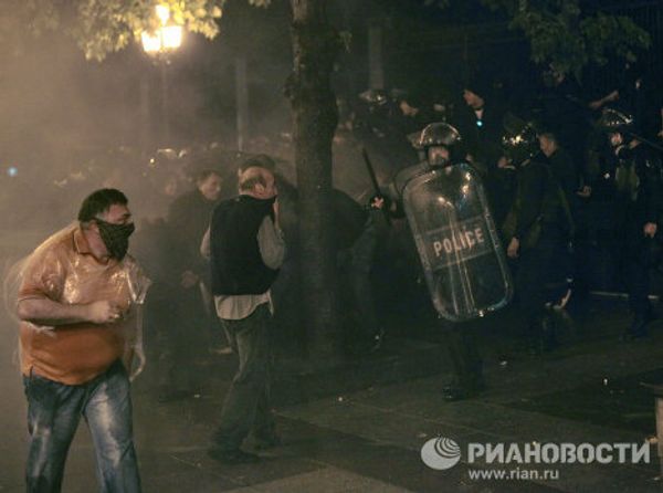 Crackdown of opposition meeting in Tbilisi Crackdown of opposition meeting in Tbilisi - Sputnik International