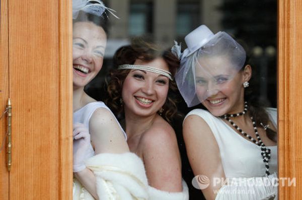 Brides’ Carnival in Stavropol - Sputnik International