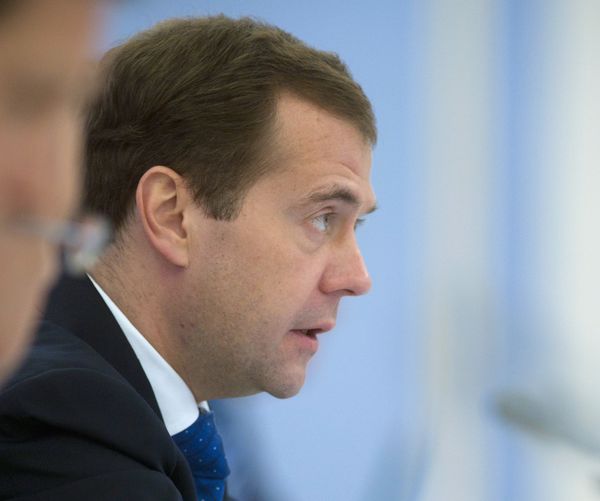 Dmitry Medvedev - Sputnik International