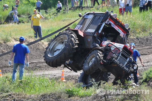 Bison-Track-Show 2011 race in Rostov region - Sputnik International