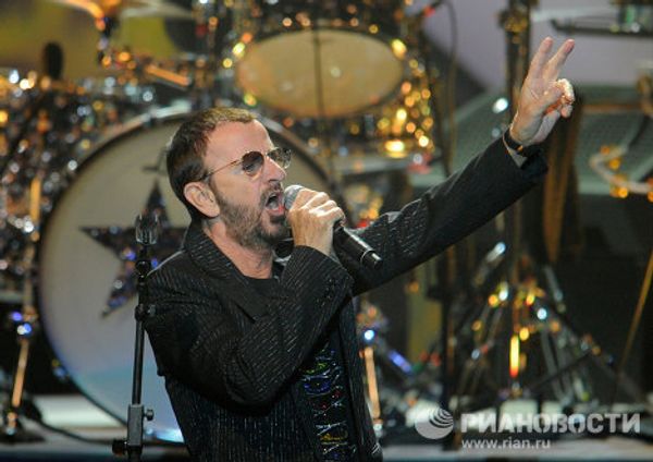 Legendary Beatles drummer Ringo Starr performs in Moscow - Sputnik International