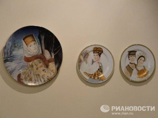 Works by artist from the Imperial Porcelain Manufactory - Sputnik International