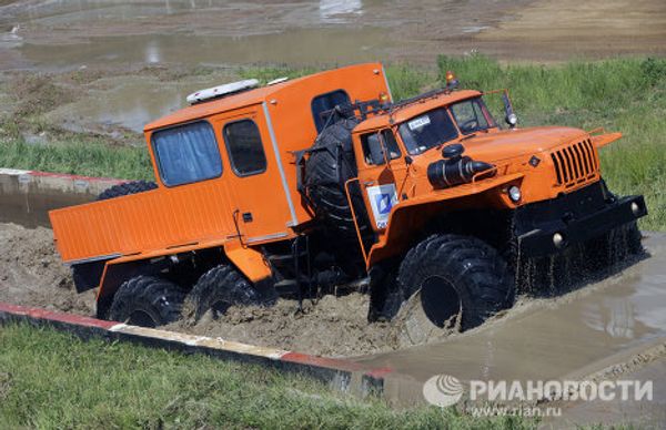 Russia’s new and modernized military vehicles - Sputnik International