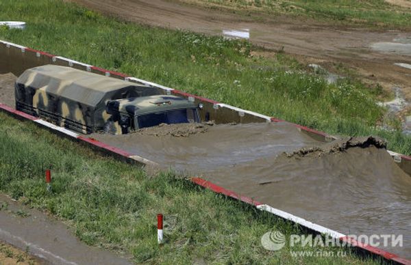 Russia’s new and modernized military vehicles - Sputnik International