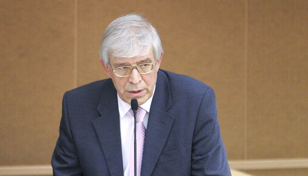 Earlier this month, Central Bank Chairman Sergei Ignatyev proposed temporary floating duties on grain exports to prevent possible inflation after the government lifts on July 1 a year-long ban on grain exports introduced over last summer's severe drought. Earlier this month, Central Bank Chairman Sergei Ignatyev proposed temporary floating duties on grain exports to prevent possible inflation after the government lifts on July 1 a year-long ban on grain exports introduced over last summer's severe drought. - Sputnik International