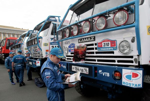 Silk Way rally 2010 - Sputnik International