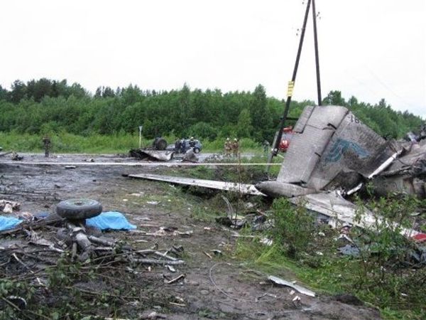 Passenger plane crashes near the city of Petrozavodsk Passenger plane crashes near the city of Petrozavodsk - Sputnik International