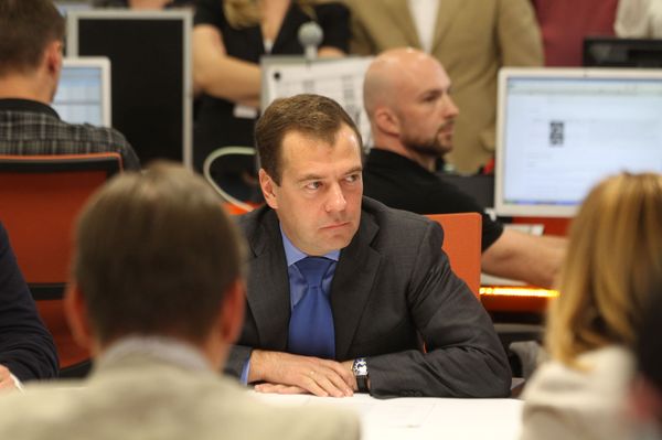 Russian President Dmitry Medvedev during his visit to RIA Novosti - Sputnik International