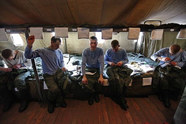 Russian Armed Forces to stand at million servicemen Russian Armed Forces to stand at million servicemen - Sputnik International
