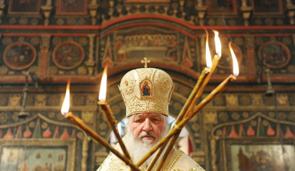 Russian Patriarch leads mass to mark 450th anniversary of St. Basil’s Cathedral - Sputnik International