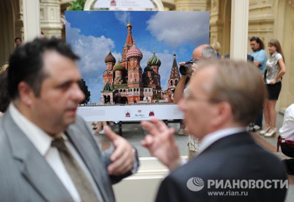 “St. Basil’s through the lens” photo exhibition held in GUM  - Sputnik International