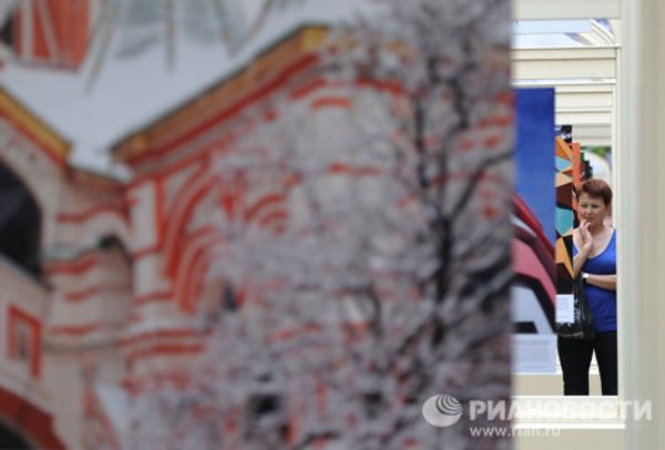 “St. Basil’s through the lens” photo exhibition held in GUM  - Sputnik International