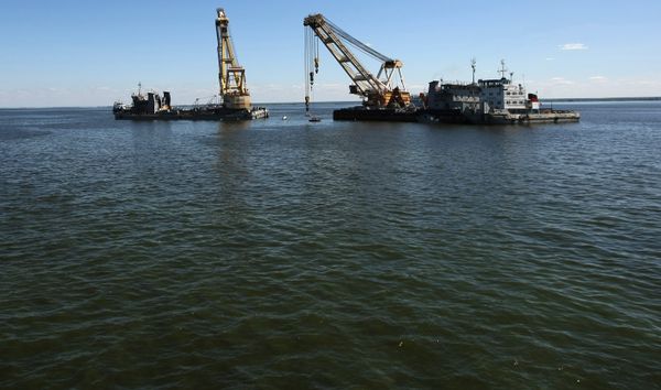 Operations to lift sunken Bulgaria cruise ship - Sputnik International