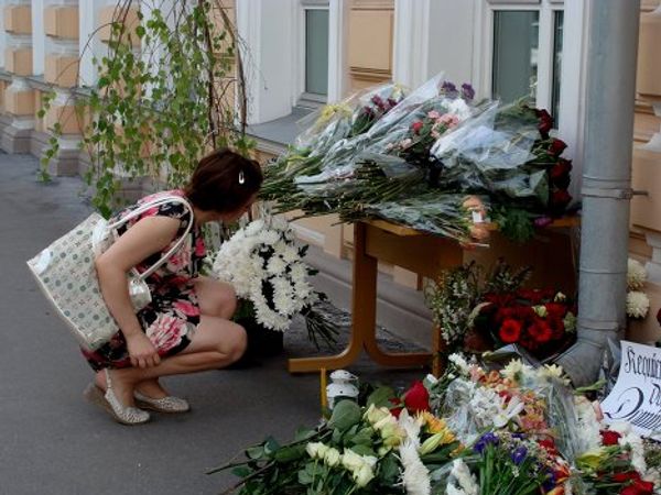 Russians mourn Norway massacre victims  - Sputnik International