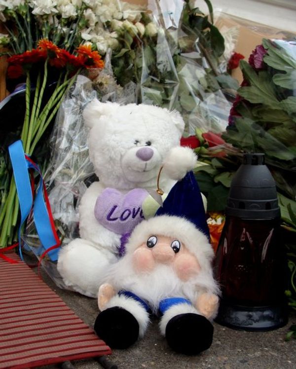 Russians mourn Norway massacre victims  - Sputnik International
