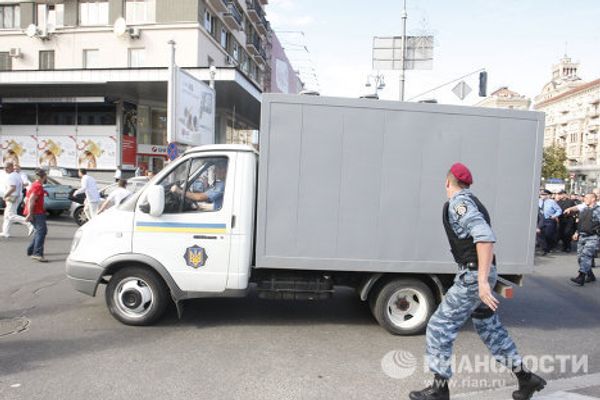 Clashes as Tymoshenko taken into custody Clashes as Tymoshenko taken into custody - Sputnik International